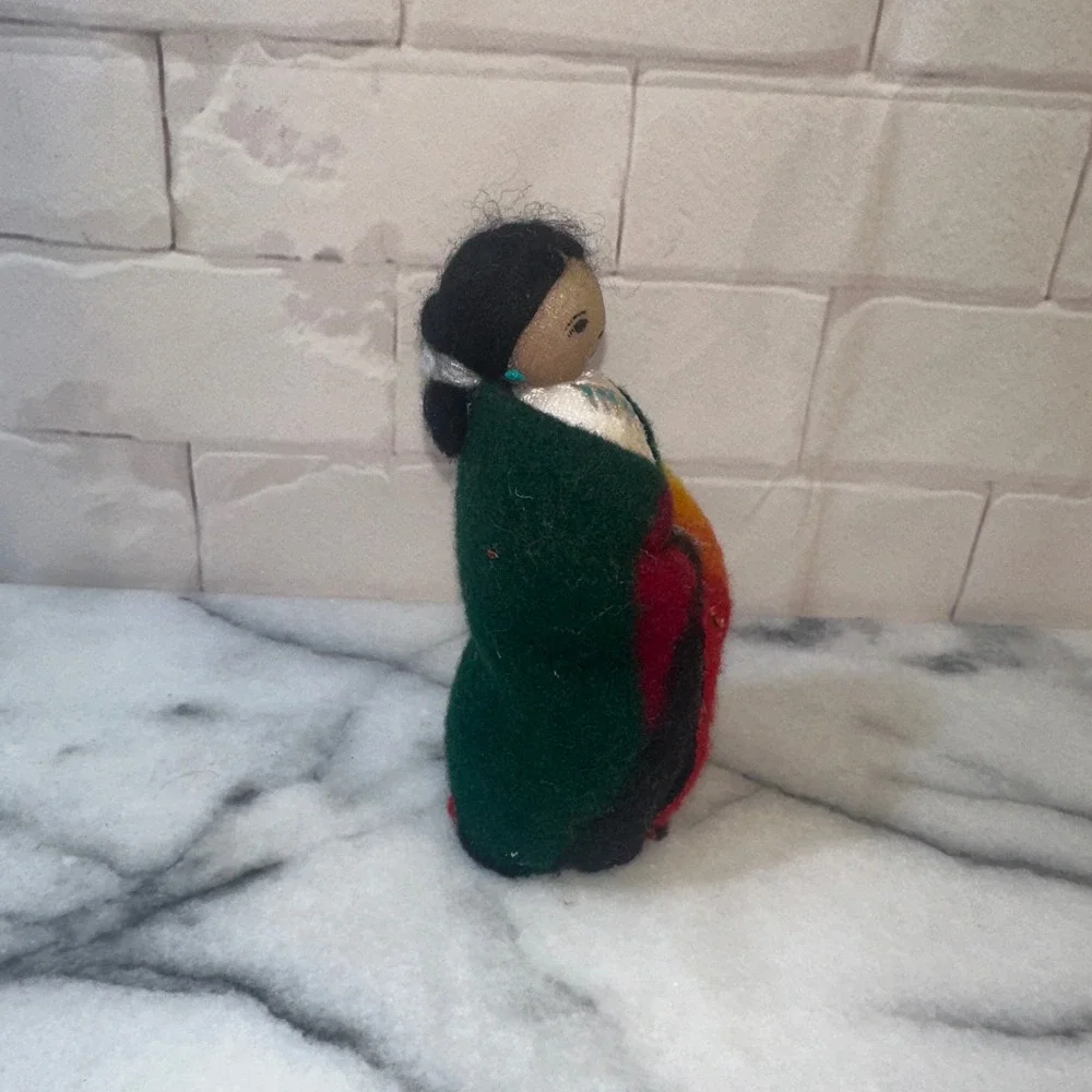 Vintage Native American Style Cloth Doll Wool Felt Rainbow Blanket Beaded 5in